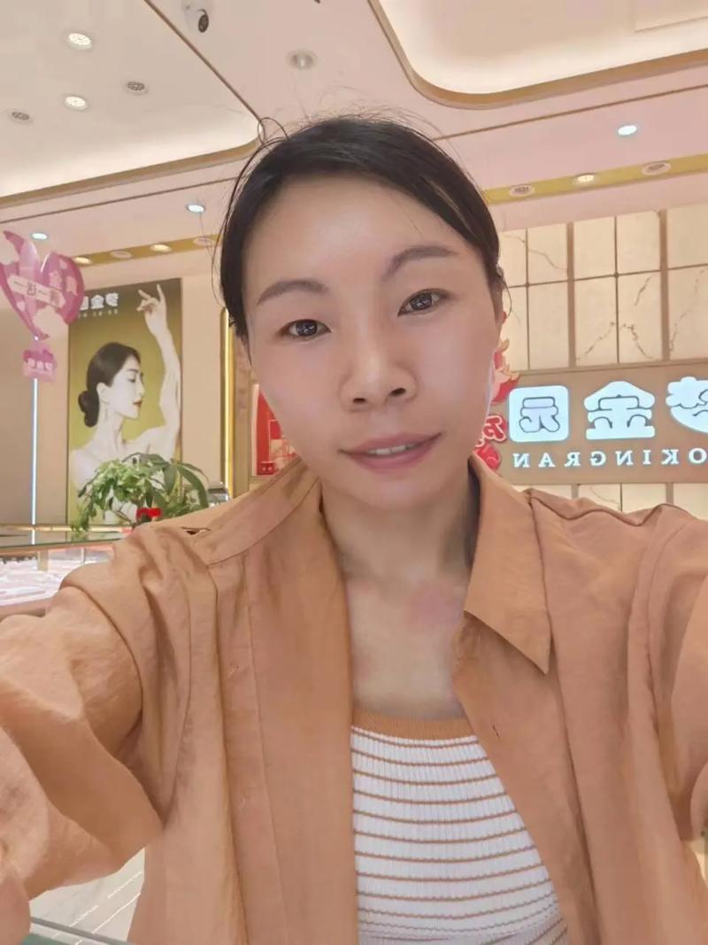 爆乳家政妇的肉感身体，如何吸引雇主长期签约？